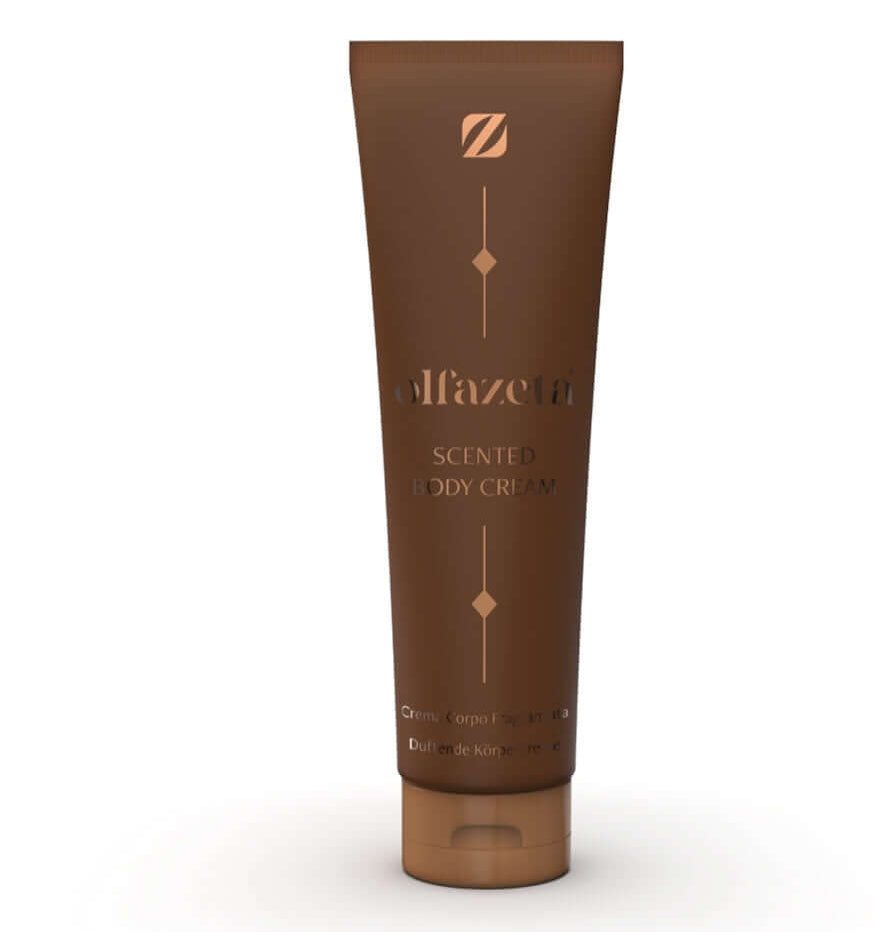 Pour commencer, il convient de présenter la Crème Corporelle Parfumée (Référence : CRF080) de Chogan en tube de 150 ml, comme un soin corporel luxueux et hydratant, conçu pour envelopper la peau d'un sillage olfactif envoûtant et raffiné,
