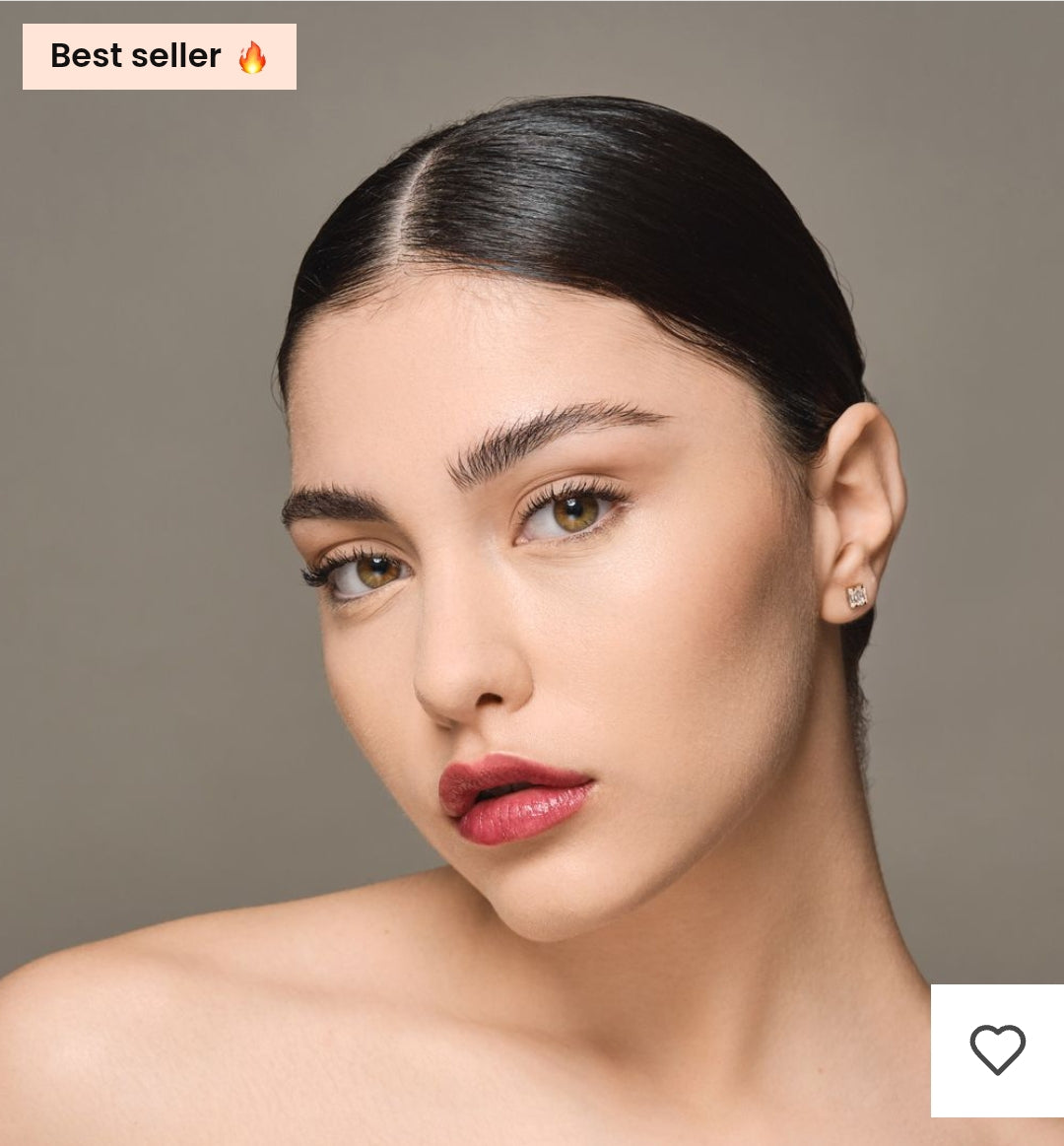 La gamme cosmétiques Chogan a été pensée pour sublimer la beauté naturelle,

Premièrement, tout en respectant la peau et en offrant une expérience unique entre soin, confort et élégance. 