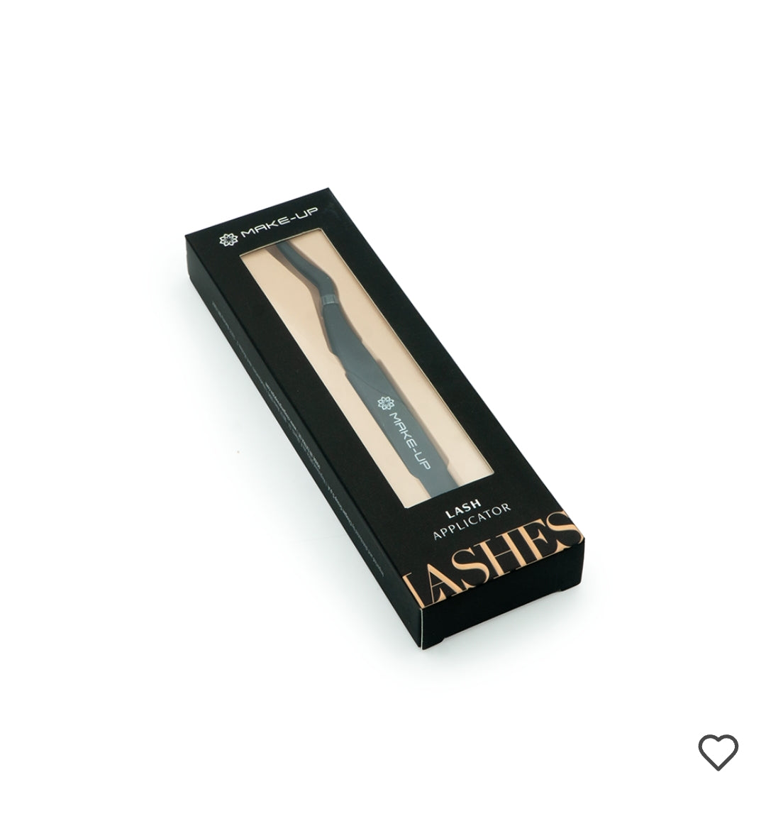 La gamme cosmétiques Chogan a été pensée pour sublimer la beauté naturelle,

Premièrement, tout en respectant la peau et en offrant une expérience unique entre soin, confort et élégance.