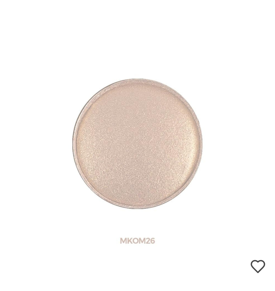 La gamme cosmétiques Chogan a été pensée pour sublimer la beauté naturelle,

Premièrement, tout en respectant la peau et en offrant une expérience unique entre soin, confort et élégance.  