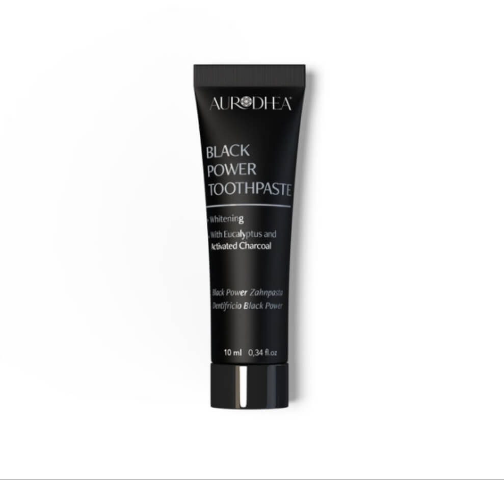 Premièrement : La gamme Black Charbon Chogan est conçue pour purifier, détoxifier et revitaliser votre peau grâce aux propriétés extraordinaires du charbon actif.