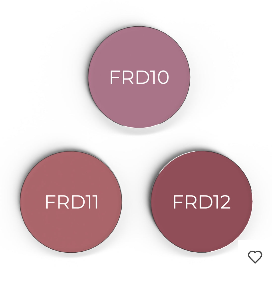 La gamme cosmétiques Chogan a été pensée pour sublimer la beauté naturelle,

Premièrement, tout en respectant la peau et en offrant une expérience unique entre soin, confort et élégance.