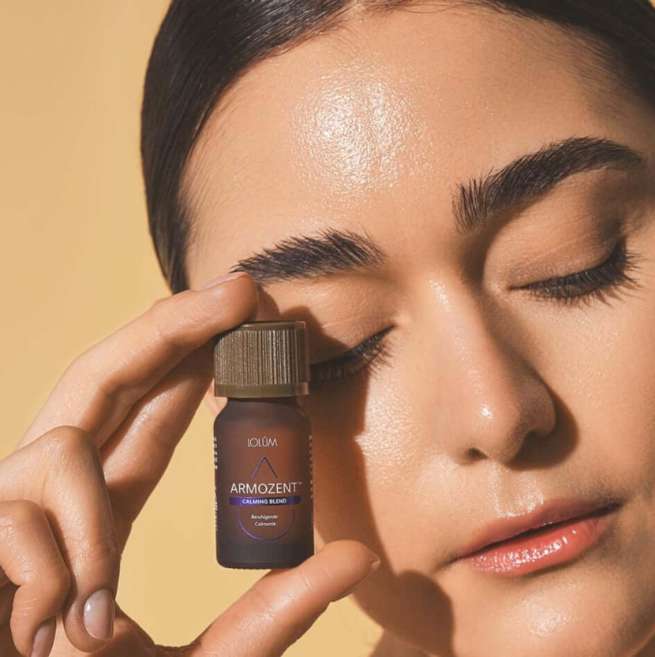 Premièrement, la Gamme Lolum Chogan est formulée pour révéler la beauté naturelle de la peau.