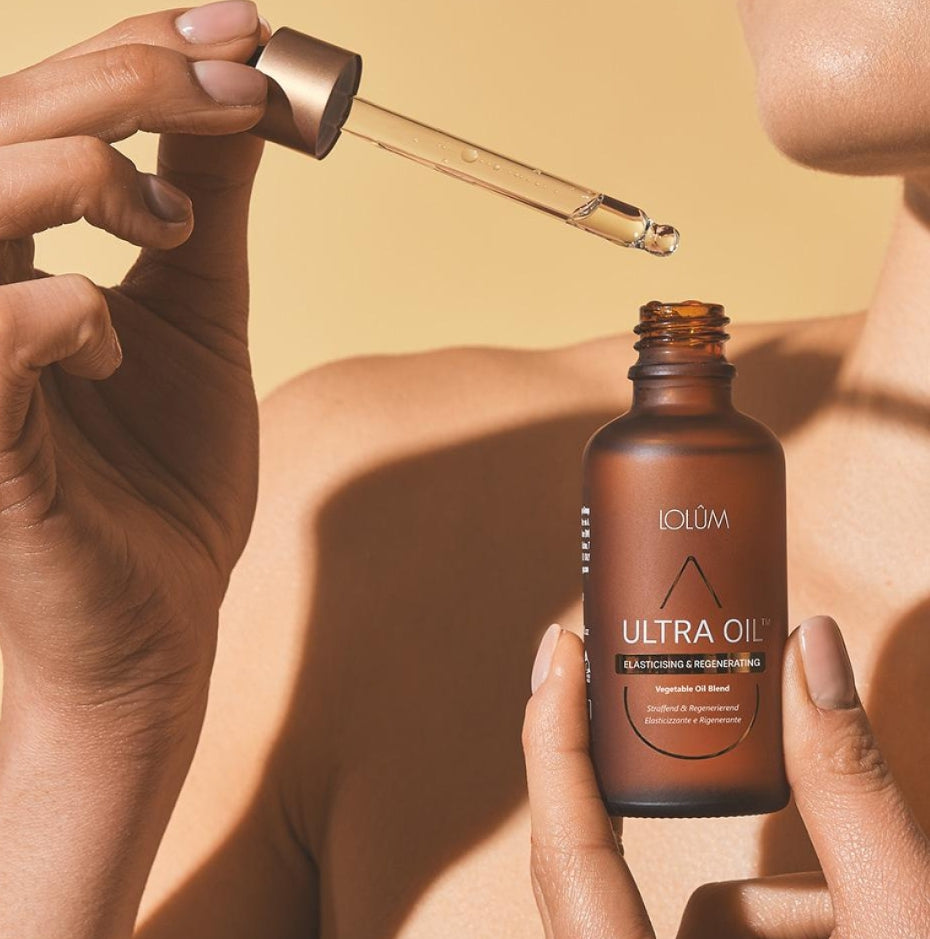 Lolum Chogan est formulée pour révéler la beauté naturelle de la peau.