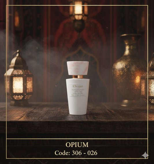 Premièrement : Les parfums Chogan pour femme allient élégance féminine et sensualité captivante.