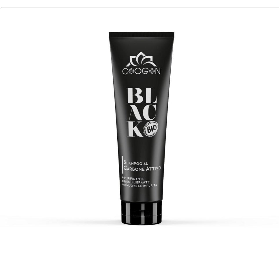 Premièrement : La gamme Black Charbon Chogan est conçue pour purifier, détoxifier et revitaliser votre peau grâce aux propriétés extraordinaires du charbon actif.