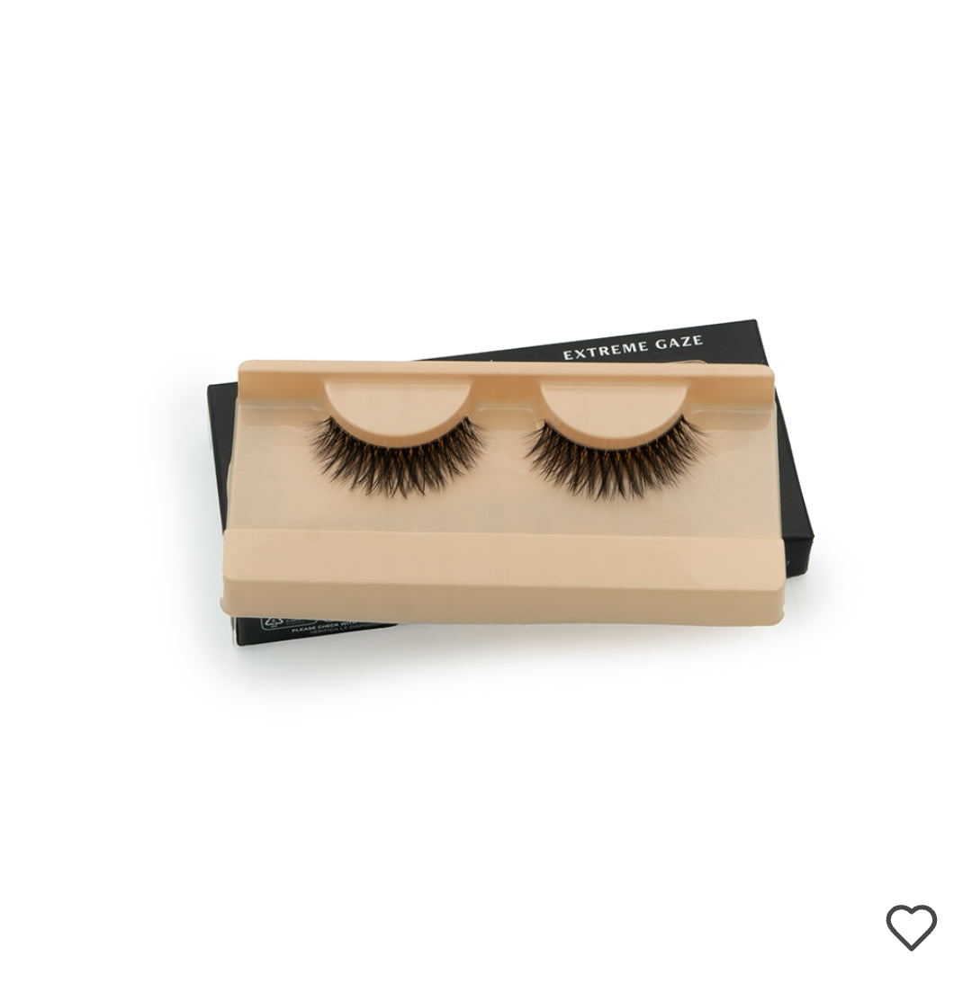 La gamme cosmétiques Chogan a été pensée pour sublimer la beauté naturelle,

Premièrement, tout en respectant la peau et en offrant une expérience unique entre soin, confort et élégance