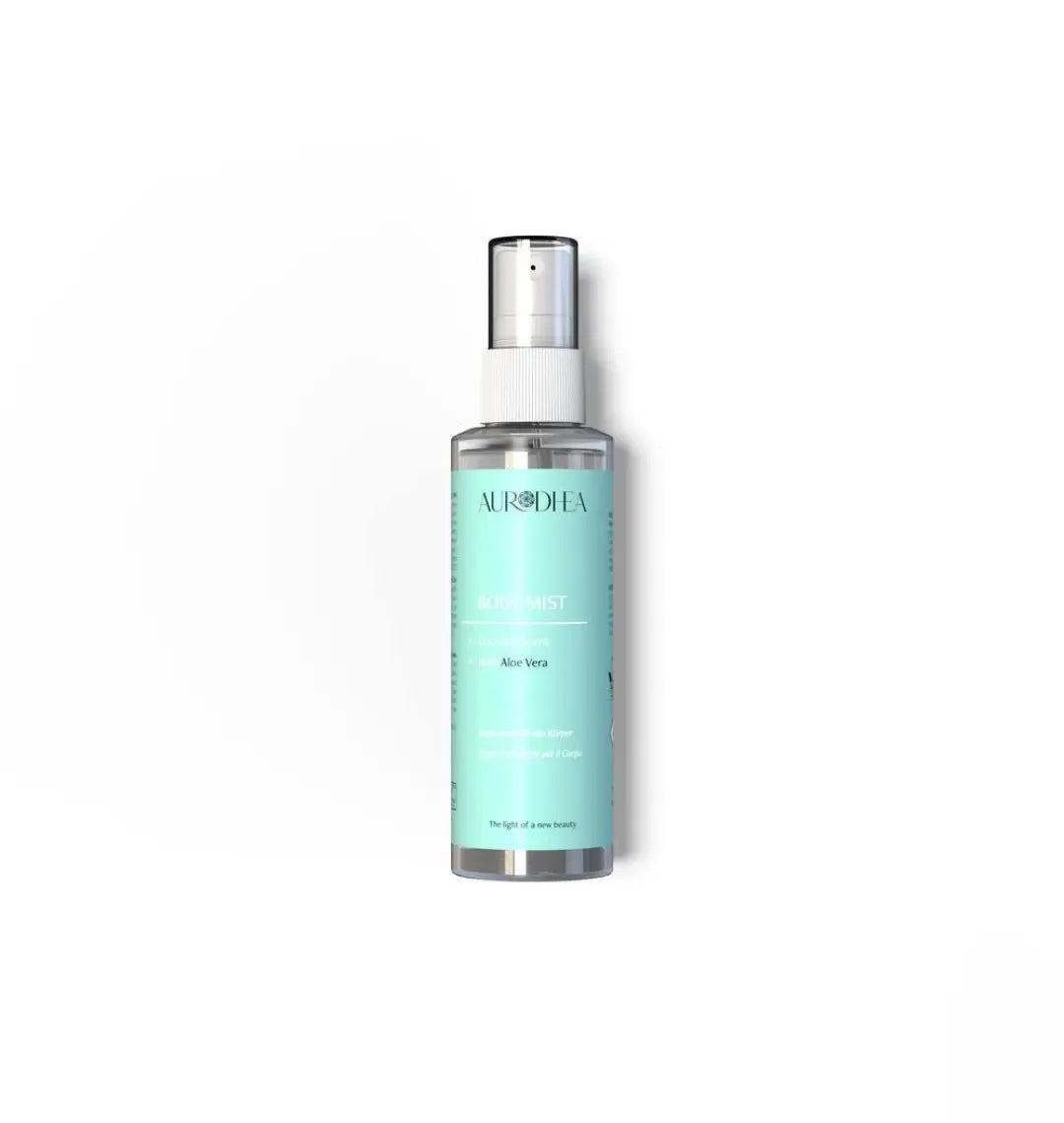Premièrement : La brume parfumée corps Chogan vous permet de sublimer votre routine quotidienne avec des fragrances légères et aériennes qui enveloppent la peau d'une douceur irrésistible.  