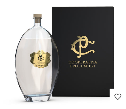 Premièrement : La gamme Parfum d’Ambiance Chogan est spécialement conçue pour transformer chaque espace en un lieu unique et accueillant.