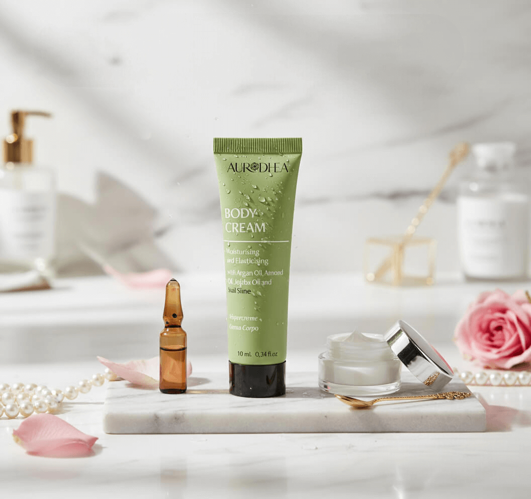 Premièrement : La gamme à base de bave d’escargot Chogan est conçue pour réparer, hydrater et revitaliser la peau grâce aux propriétés exceptionnelles de ce précieux ingrédient naturel.