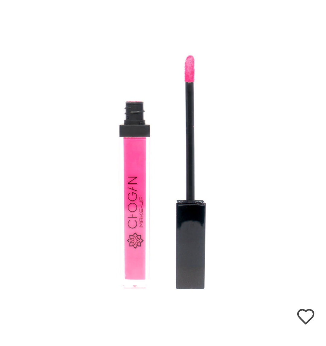 La gamme cosmétiques Chogan a été pensée pour sublimer la beauté naturelle,

Premièrement, tout en respectant la peau et en offrant une expérience unique entre soin, confort et élégance.  