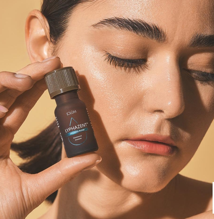 Lolum Chogan est formulée pour révéler la beauté naturelle de la peau.