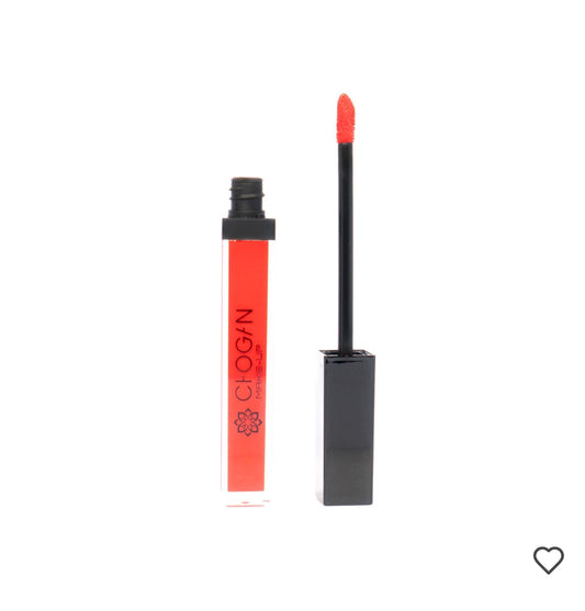 La gamme cosmétiques Chogan a été pensée pour sublimer la beauté naturelle,

Premièrement, tout en respectant la peau et en offrant une expérience unique entre soin, confort et élégance.